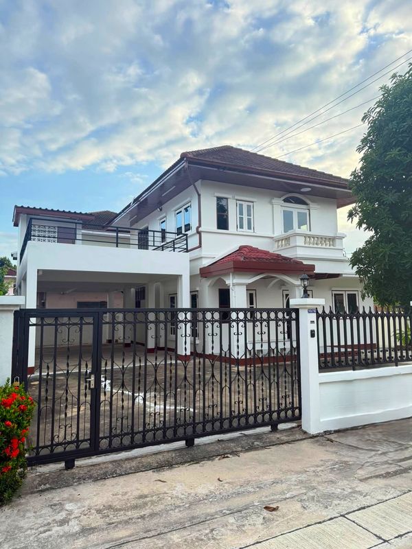 บ้านเดี่ยว 74 ตร.ว จดบริษัทได้ ถนนเทิดราชัน ใกล้สนามบิน ใกล้ ม.รังสิต 