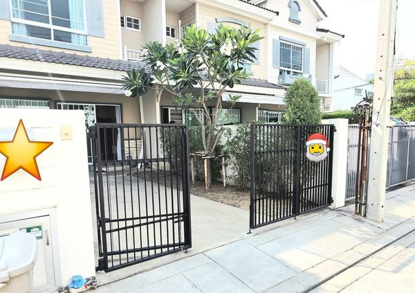 🏡 ให้เช่าทาวน์โฮม 2 ชั้น INDY BANGNA KM.7 2 ห้องนอน 3 ห้องน้ำ สไตล์อังกฤษ บ้านสวย พร้อมเฟอร์นิเจอร์และเครื่องใช้ไฟฟ้าครบครัน🐶 Pet Friendly 💰 ค่าเช่าเพียง 27,000 บาท/เดือน