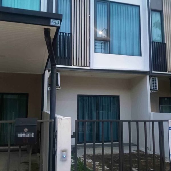 Townhome for rent,  Altitude Kraf Bangna 🚇🛍️🌈
