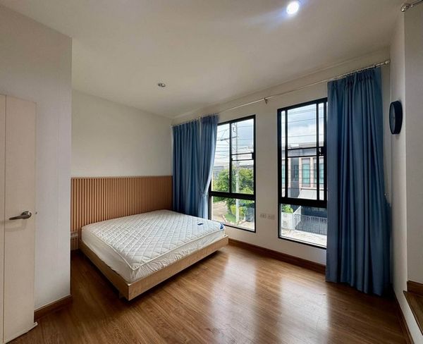 svs383 ให้เช่าทาวน์โฮมหมู่บ้าน ทาวน์โฮม พลีโน่ สุขุมวิท-บางนา Pleno Sukhumvit-Bangna