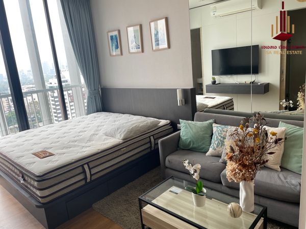 ✨ For Rent: Park Origin Phrom Phong Condo ✨ 💰 Only 18,000 THB/month