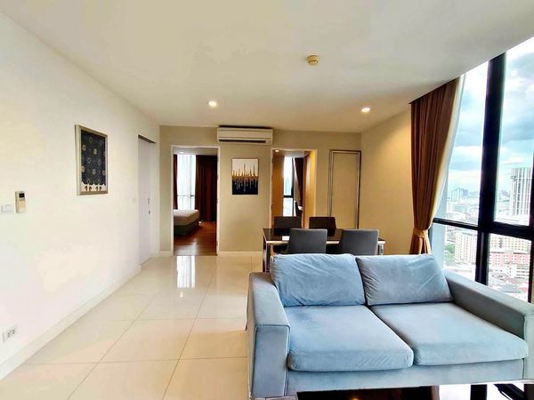 Up Ekkamai for rent 59.39 sqm 2 beds 1 bath 45,000 per month  