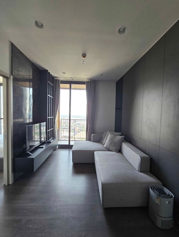 Best Price ✨ For sale OKA HAUS Sukhumvit 36 beautiful room high floor city view, ready to move in DS2657 | Line @Dstay