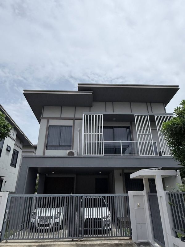 Corner house, 56.4 sq m, 3 bedrooms, 3 bathrooms, 2-story detached house, Panara Thepharak.