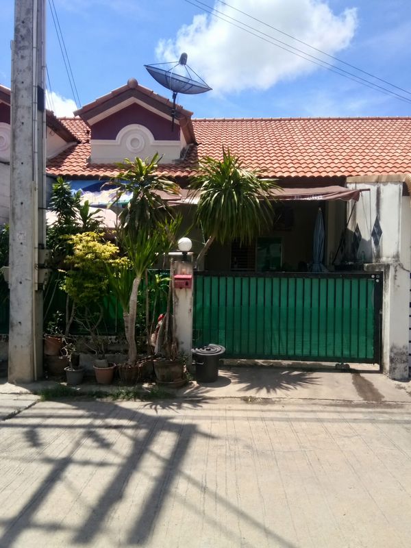 🏡 ทาวน์โฮมชั้นเดียว ราคาเพียง 1.5 ล้านบาท! ทำเลหนองปรือ เดินทางเชื่อมต่อพัทยาและบางละมุงได้