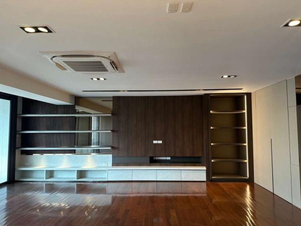 Ploenchit Terrace / 3 Bedrooms (FOR SALE) GNG317