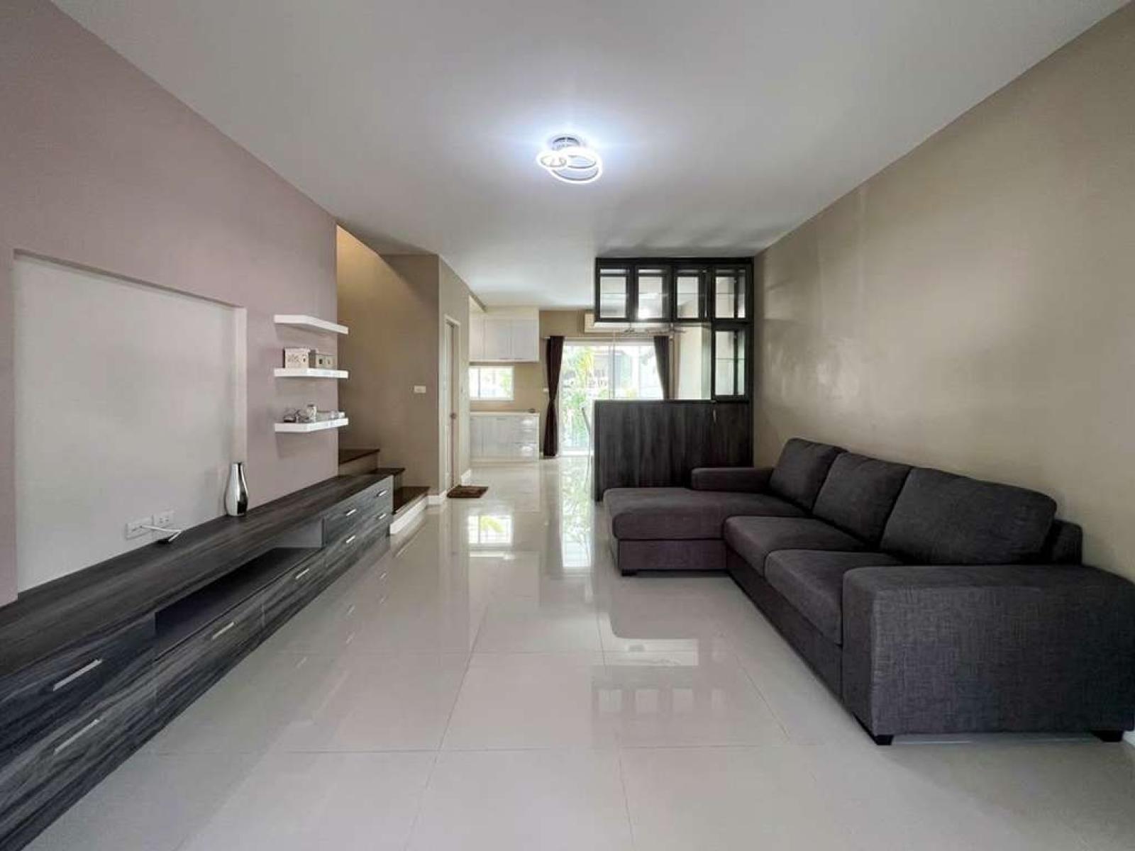 Town Avenue Rama 9 / 3 Bedrooms (FOR RENT) BZD303