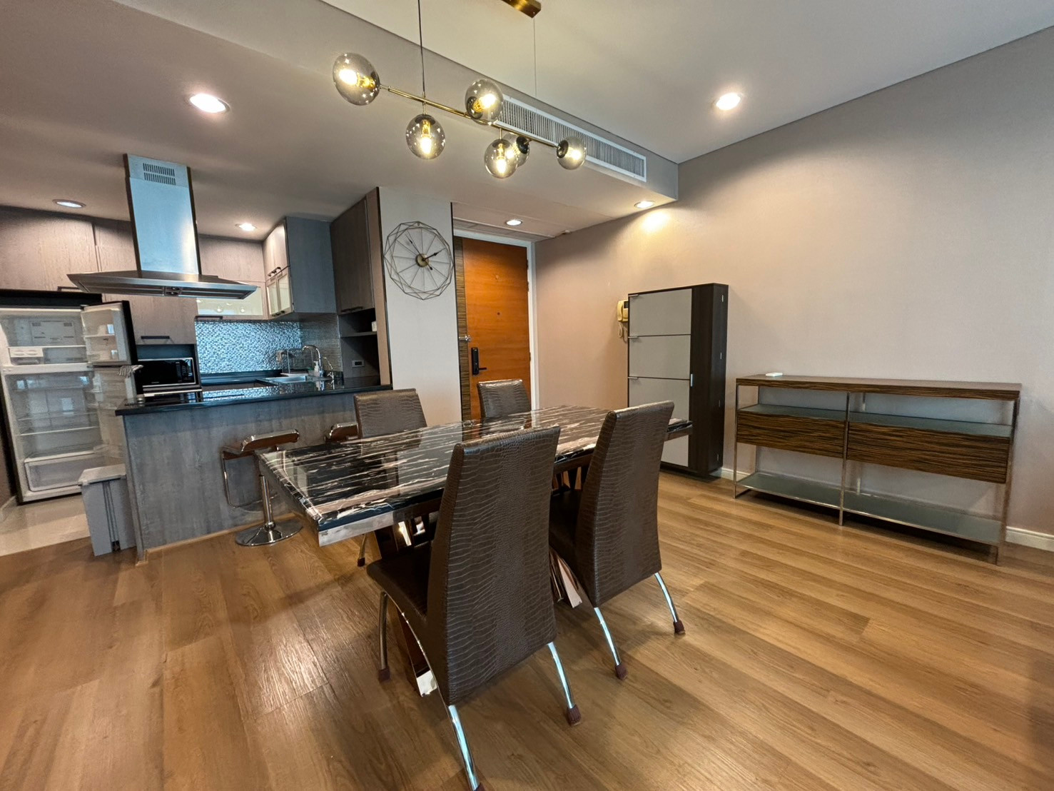 🔥 ห้ามพลาด! Pet Friendly ราคาดีที่สุดในตึก Fullerton 2 Bed 2 Bath 105 sqm 70,000 ติดต่อ 0968623850 🐱🐶 – รูปที่ 4