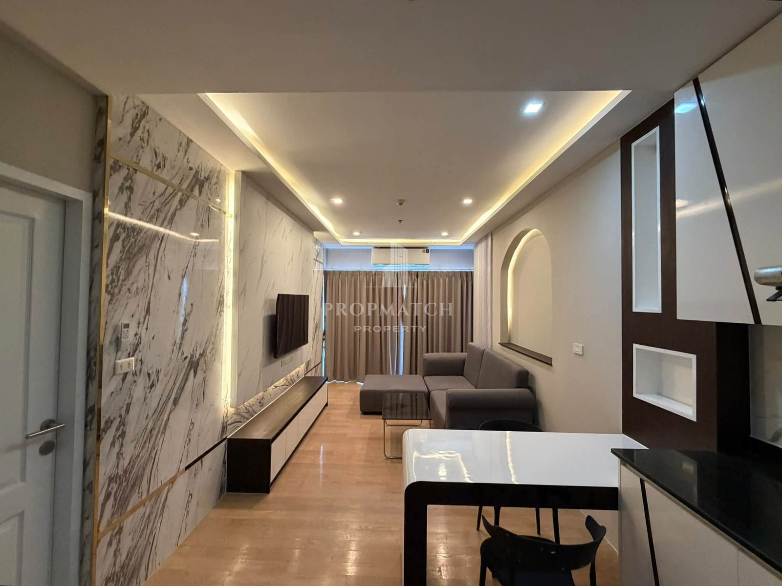 ✨Flash Deal ✨Noble Refine (1Bed 1Bath 50SQM.) ready to move in! Only 32,000 baht per month Tel.0981315848@propmatch ✨Flash Deal ✨Noble Refine (1Bed 1Bath 50SQM.) ready to move in! Only 32,000 baht per month Tel.0981315848@propmatch