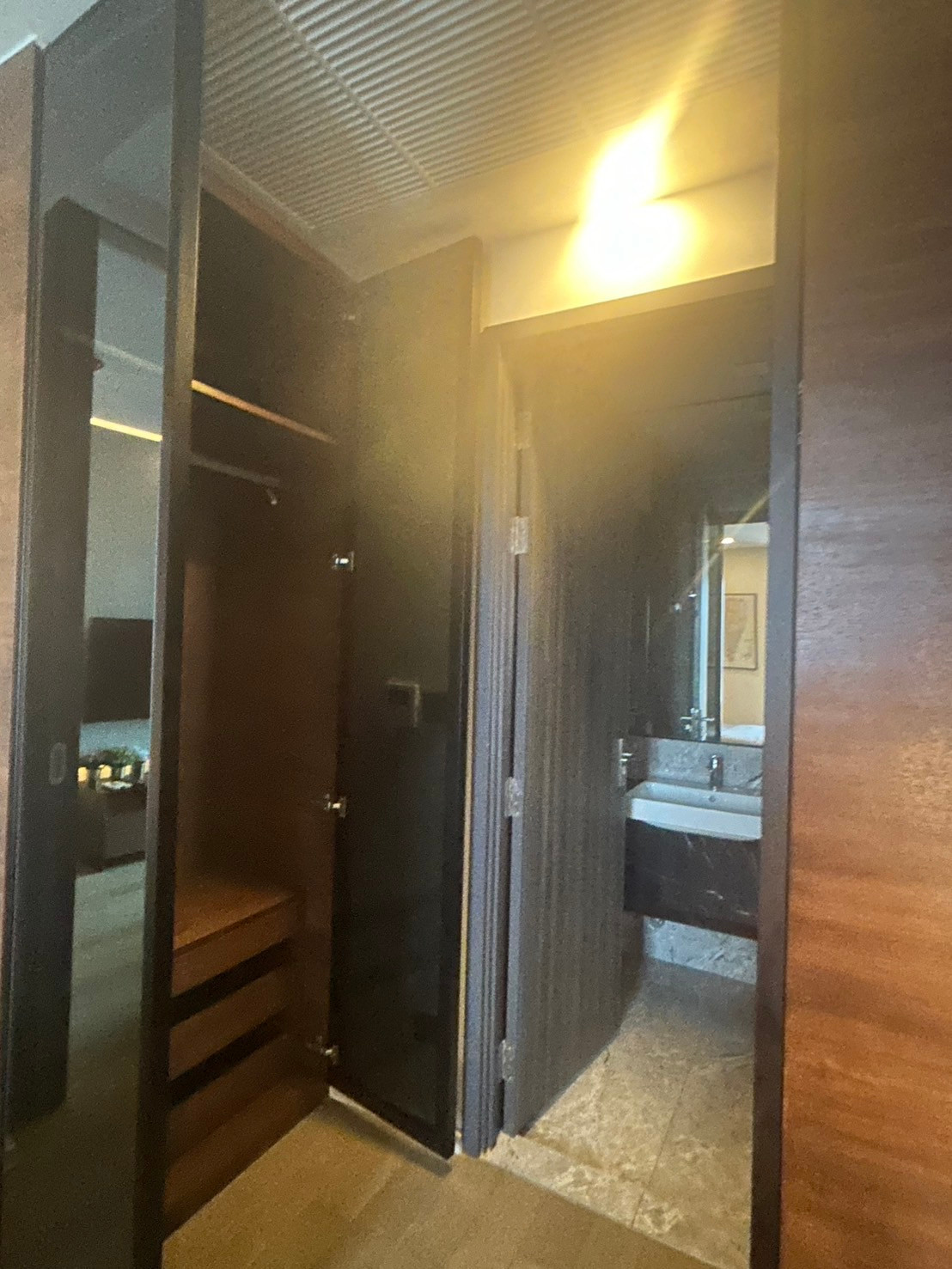 Luxury condo next to MRT Sukhumvit and Terminal 21 for rent with best price!!! – รูปที่ 4
