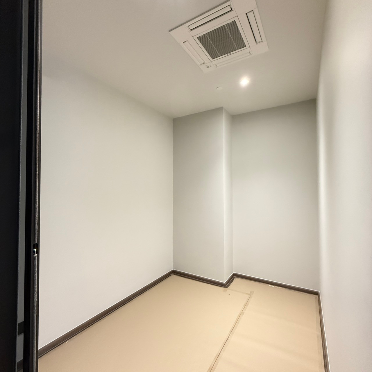 ขาย 36 ล้านบาทเท่านั้น ROMM CONVENT | 2 BEDROOM PLUS | 118 SQ.M.  – รูปที่ 2
