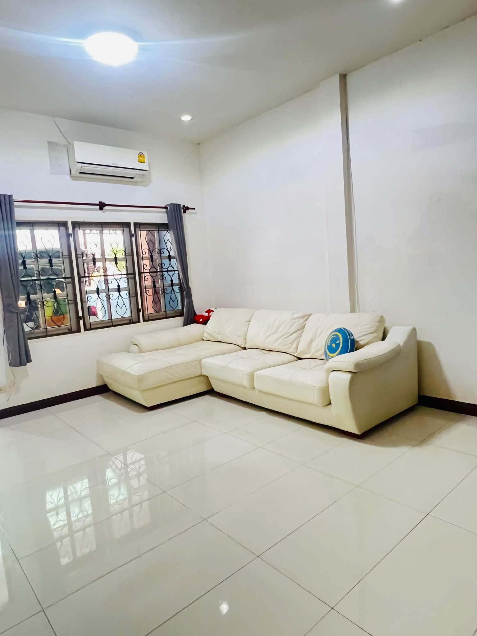 🟢 Townhome for rent, 3 floors, completely renovated. New bathroom, clean, nice to live in 🟢 Townhome for rent, 3 floors, completely renovated. New bathroom, clean, nice to live in