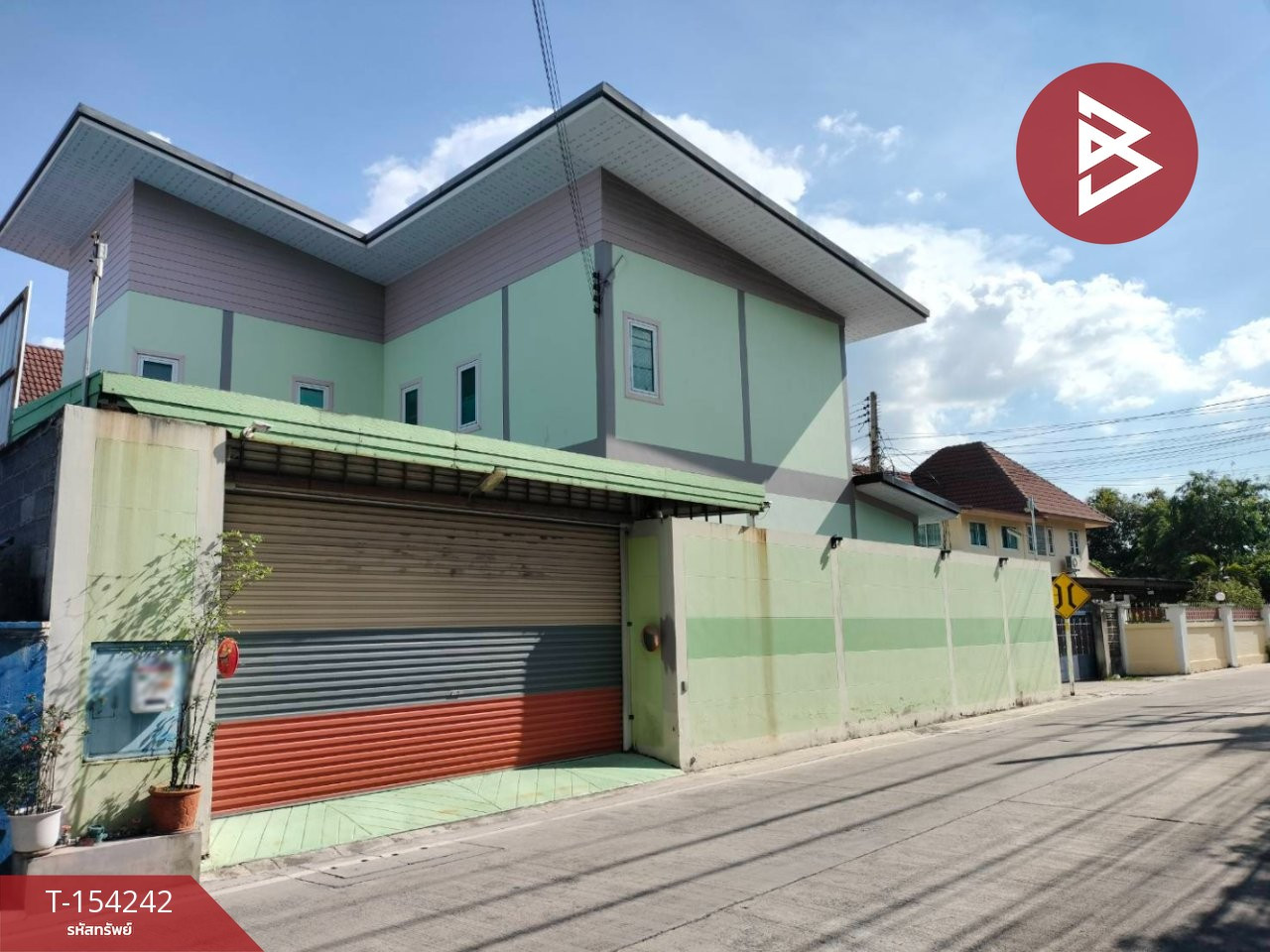 ขายบ้านเดี่ยว 2 ชั้น เนื้อที่ 85 ตร.วา เสม็ด เมืองชลบุรี ขายบ้านเดี่ยว 2 ชั้น เนื้อที่ 85 ตร.วา เสม็ด เมืองชลบุรี