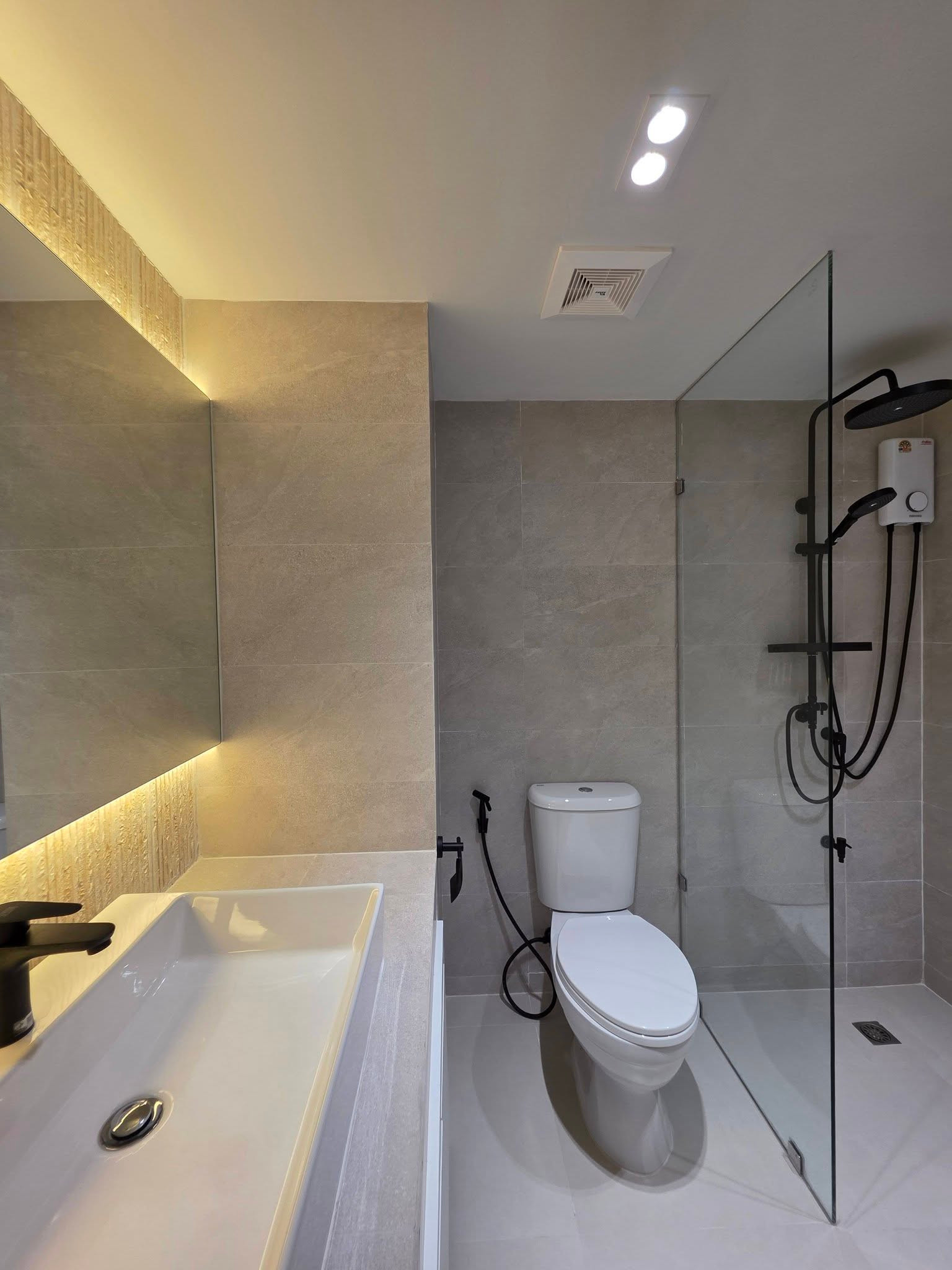 ขายคอนโด Hillside 4 วิวสระน้ำ ชั้น 6 ใกล้มานิมมาน 45 ตรม ราคา 3.05 ล้าน – รูปที่ 3