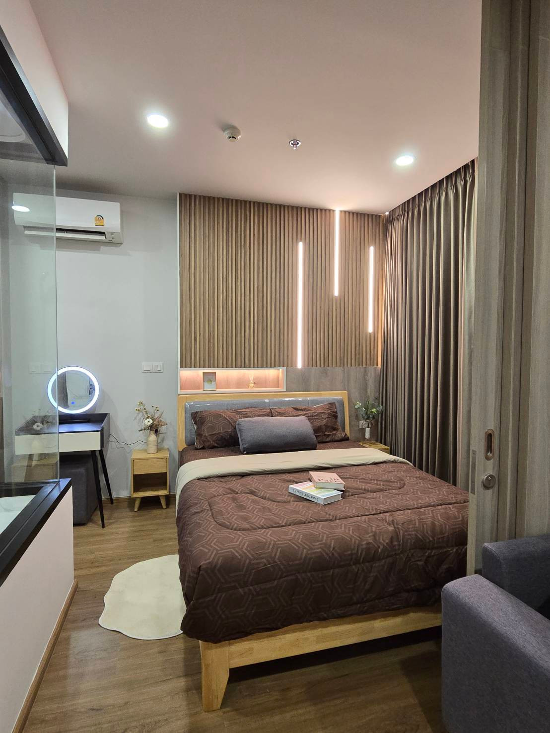𝘾𝙡𝙤𝙪𝙙 𝙏𝙝𝙤𝙣𝙜𝙡𝙤𝙧-𝙋𝙝𝙚𝙩𝙘𝙝𝙖𝙗𝙪𝙧𝙞 MODERN LUXURY 1-BEDROOM CONDO FOR RENT 𝘾𝙡𝙤𝙪𝙙 𝙏𝙝𝙤𝙣𝙜𝙡𝙤𝙧-𝙋𝙝𝙚𝙩𝙘𝙝𝙖𝙗𝙪𝙧𝙞 MODERN LUXURY 1-BEDROOM CONDO FOR RENT