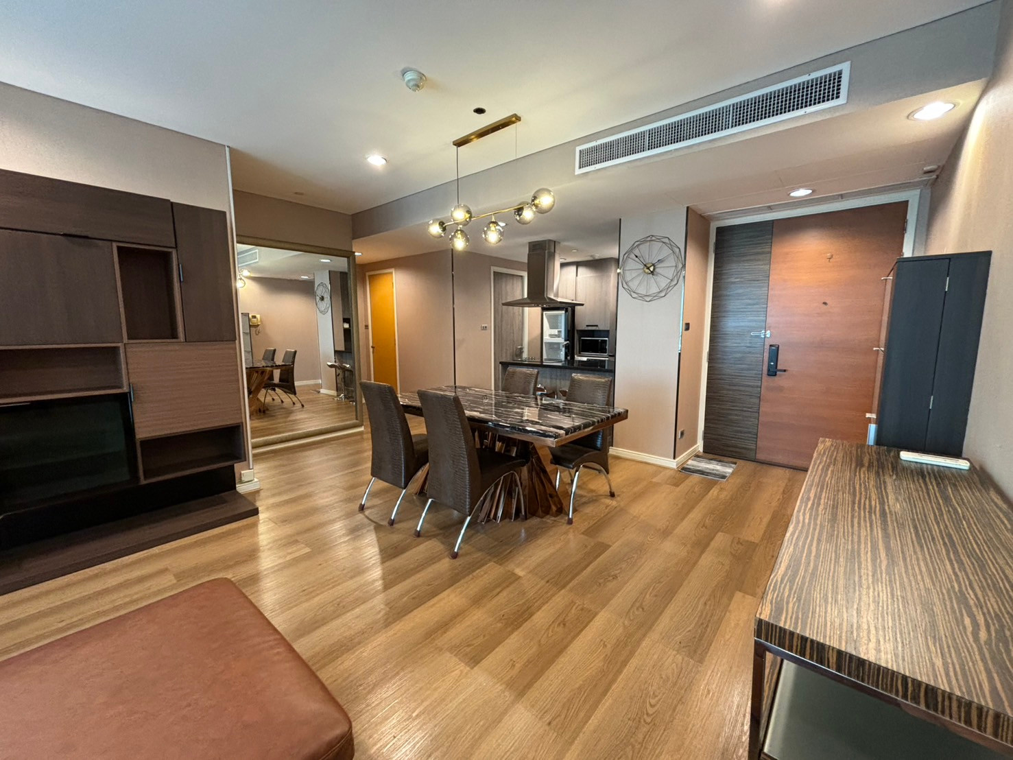 🔥 ห้ามพลาด! Pet Friendly ราคาดีที่สุดในตึก Fullerton 2 Bed 2 Bath 105 sqm 70,000 ติดต่อ 0968623850 🐱🐶 – รูปที่ 3