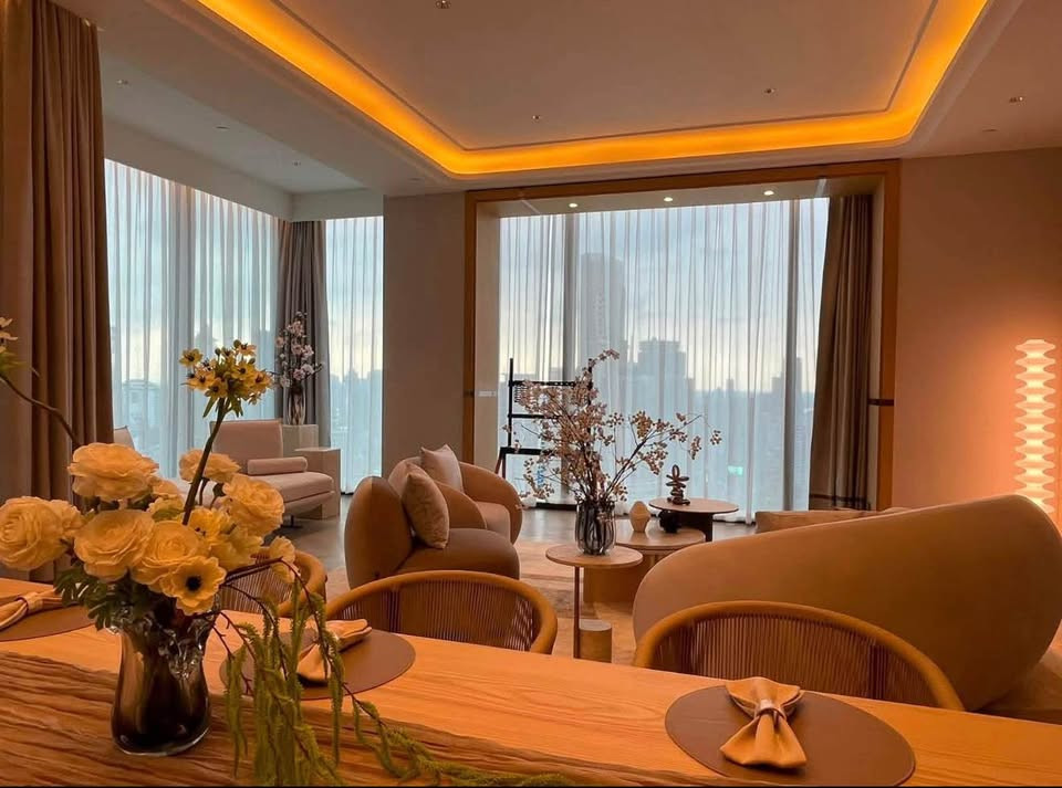 One 89 Wireless OneBangkok for rent 3beds 4baths 228sqm 800,000 per month