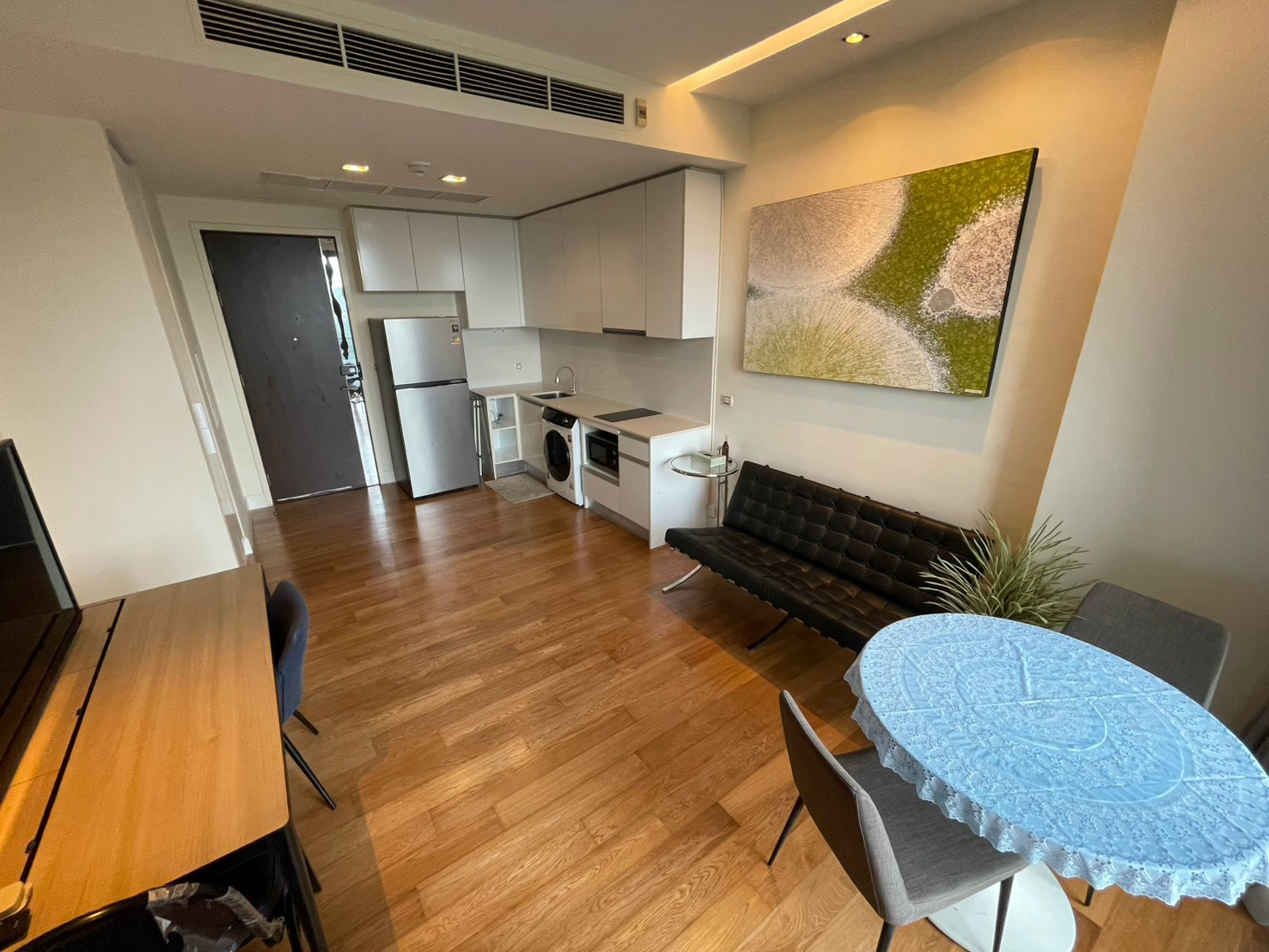 Spacious 2-Bedroom Condo at Equinox Phahol-Vipha | 63 SQ.M | Near BTS Mo Chit and MRT Chatuchak Park | 33K/Month – รูปที่ 3