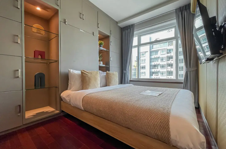 [ให้เช่า] Circle Condominium ใจกลางอโศก 50 ตร.ม. ชั้น 26 วิวสูง เฟอร์ครบ จัดเต็มมุมทำงาน!
