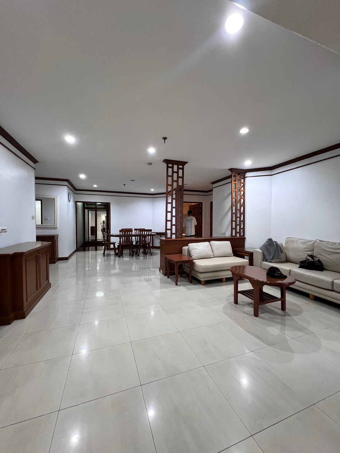 📍Condo for sale Fifty Fifth Tower Thonglor, size 3 bedrooms, 3 bathrooms, 165 sq m., price 15.5 MB. Condo allows pets. In the heart of Thonglor, near Donki, best price!!! High floor, fully furnished, beautiful room, available and ready to open ☎️ 08875328 📍Condo for sale Fifty Fifth Tower Thonglor, size 3 bedrooms, 3 bathrooms, 165 sq m., price 15.5 MB. Condo allows pets. In the heart of Thonglor, near Donki, best price!!! High floor, fully furnished, beautiful room, available and ready to open ☎️ 08875328
