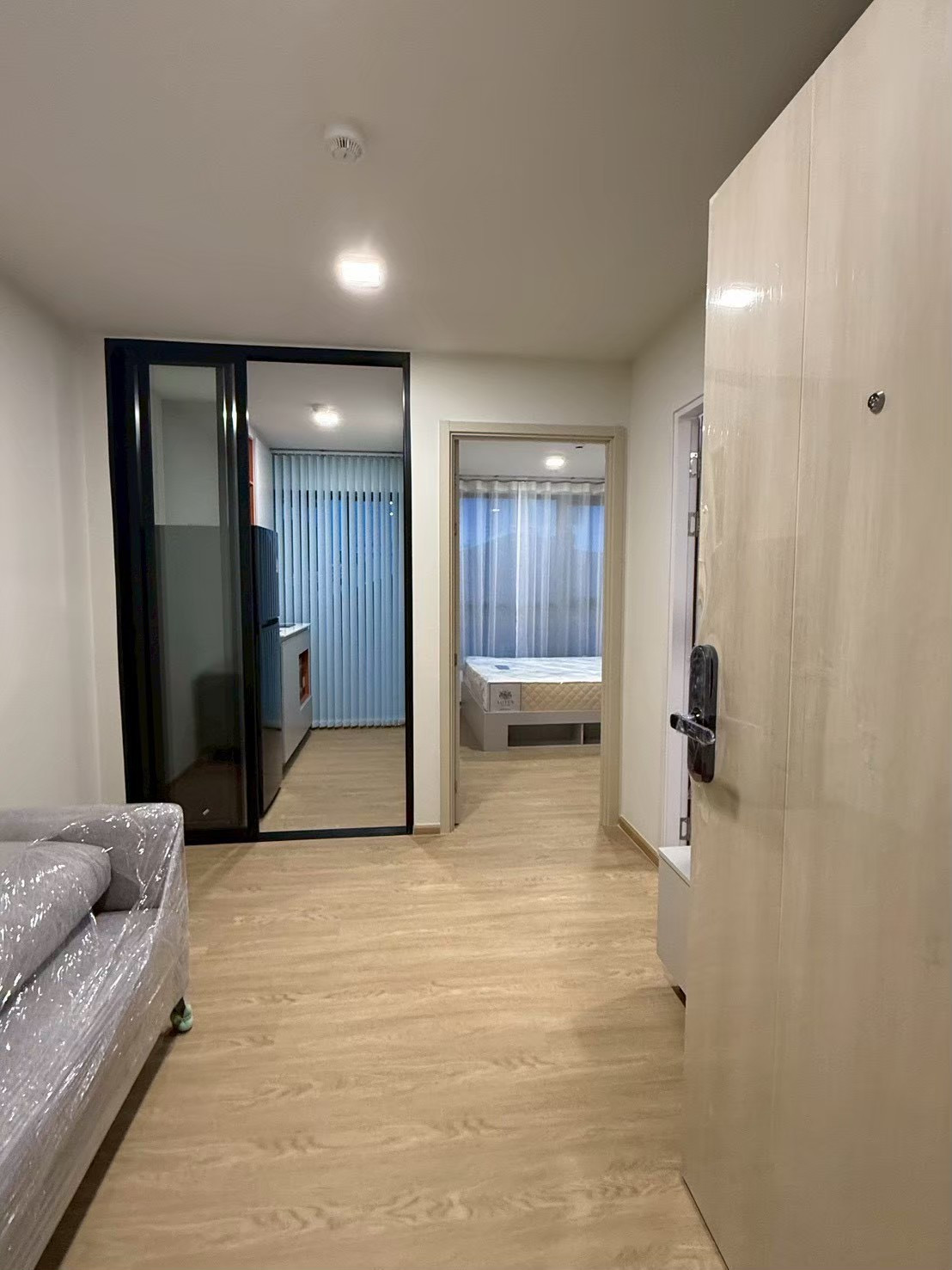🏙️✨ Condo for rent, Kave Luminuos Bangmod ✨🏙️ Kave Luminuos Bangmod, Building C, 7th floor📍, near MKUTT University, only 600 meters.