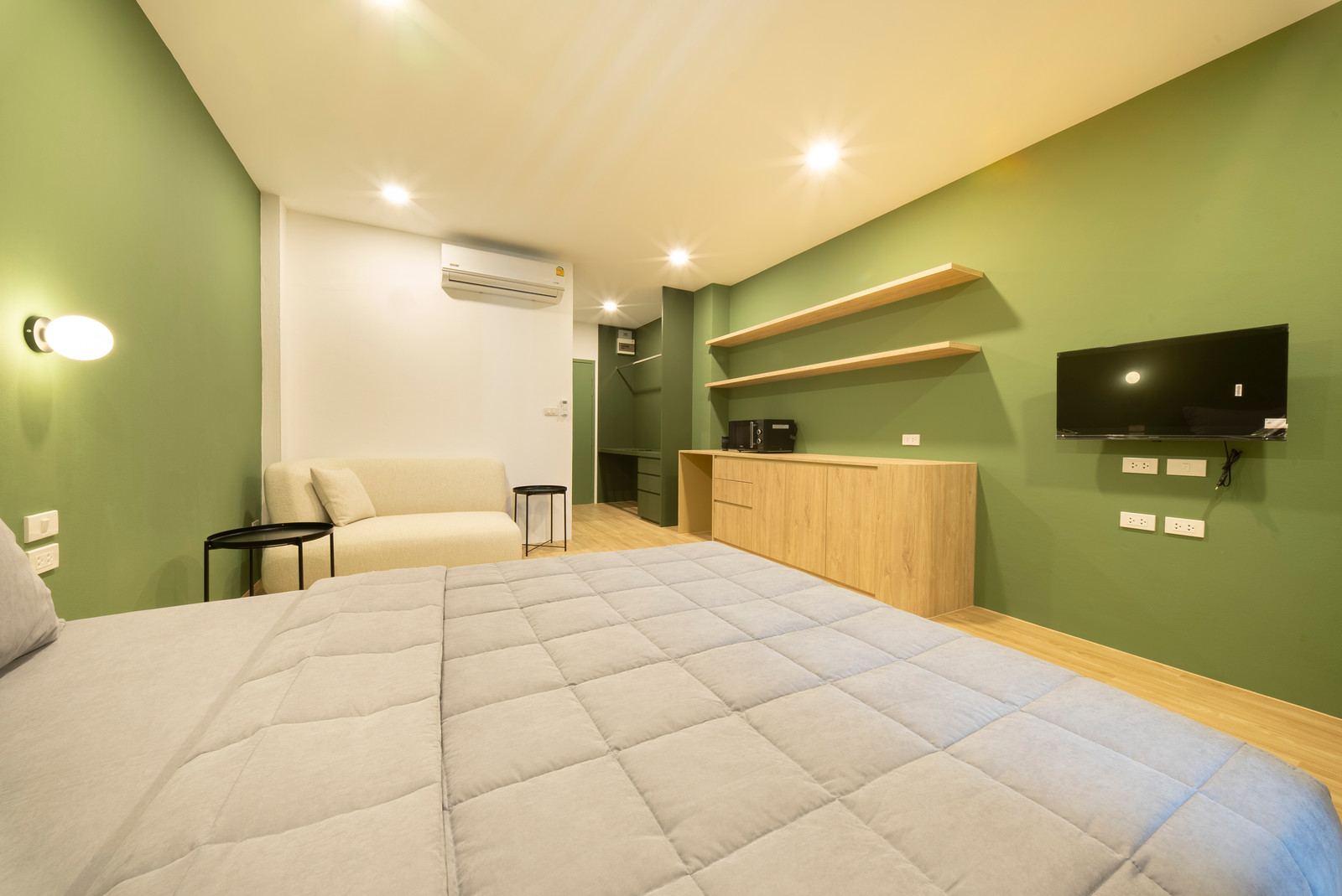 Sun & Star Apartment ห้องพักตกแต่งใหม่ เฟอร์นิเจอร์ครบ Sun & Star Apartment ห้องพักตกแต่งใหม่ เฟอร์นิเจอร์ครบ