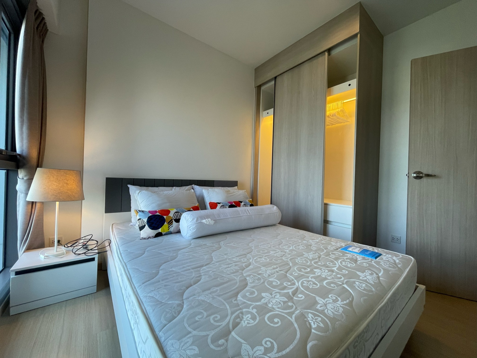 🔥 [𝟑𝟖.𝟒𝟕 𝐒𝐐𝐌] ✨ 1-Bed PLUS with Extra Room! 𝐖𝐡𝐢𝐳𝐝𝐨𝐦 𝐂𝐨𝐧𝐧𝐞𝐜𝐭 𝐒𝐮𝐤𝐡𝐮𝐦𝐯𝐢𝐭 - Only 22.5K! Contact Line: @88property – รูปที่ 3