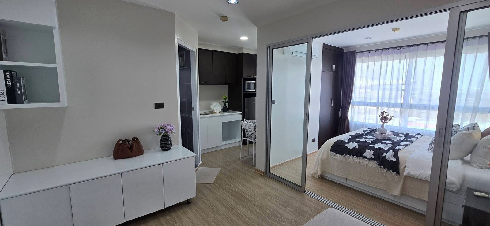 ME2500731 Condo for sale, ready to move in, Dcondo Rattanathibet, next to MRT Sai Ma.