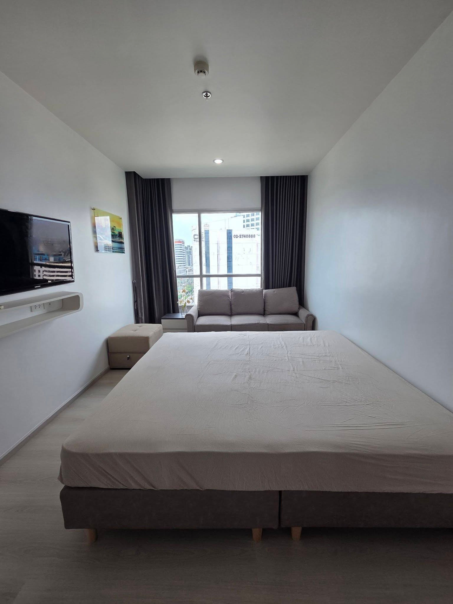 Life Ratchadapisek for rent 65 sqm 2 beds 2 baths 35,000 per month   – รูปที่ 4