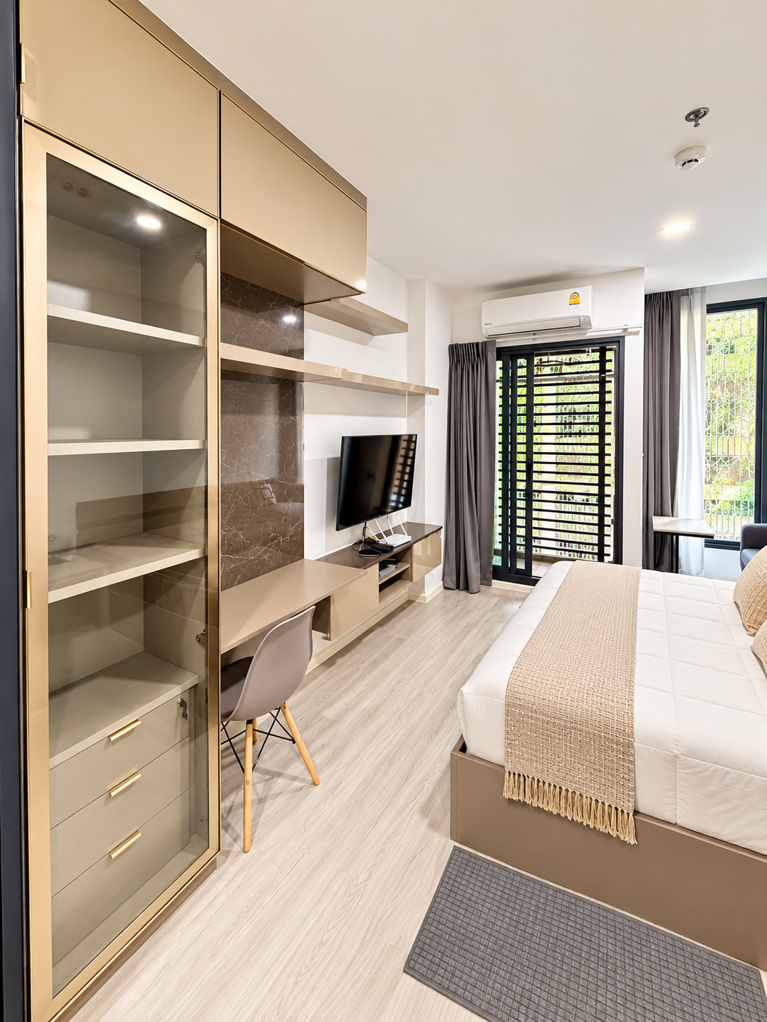 City-View Denim Jatujak Studio Near BTS | Tenanted, 6.64% ROI, View Today! - U6837330 – รูปที่ 2