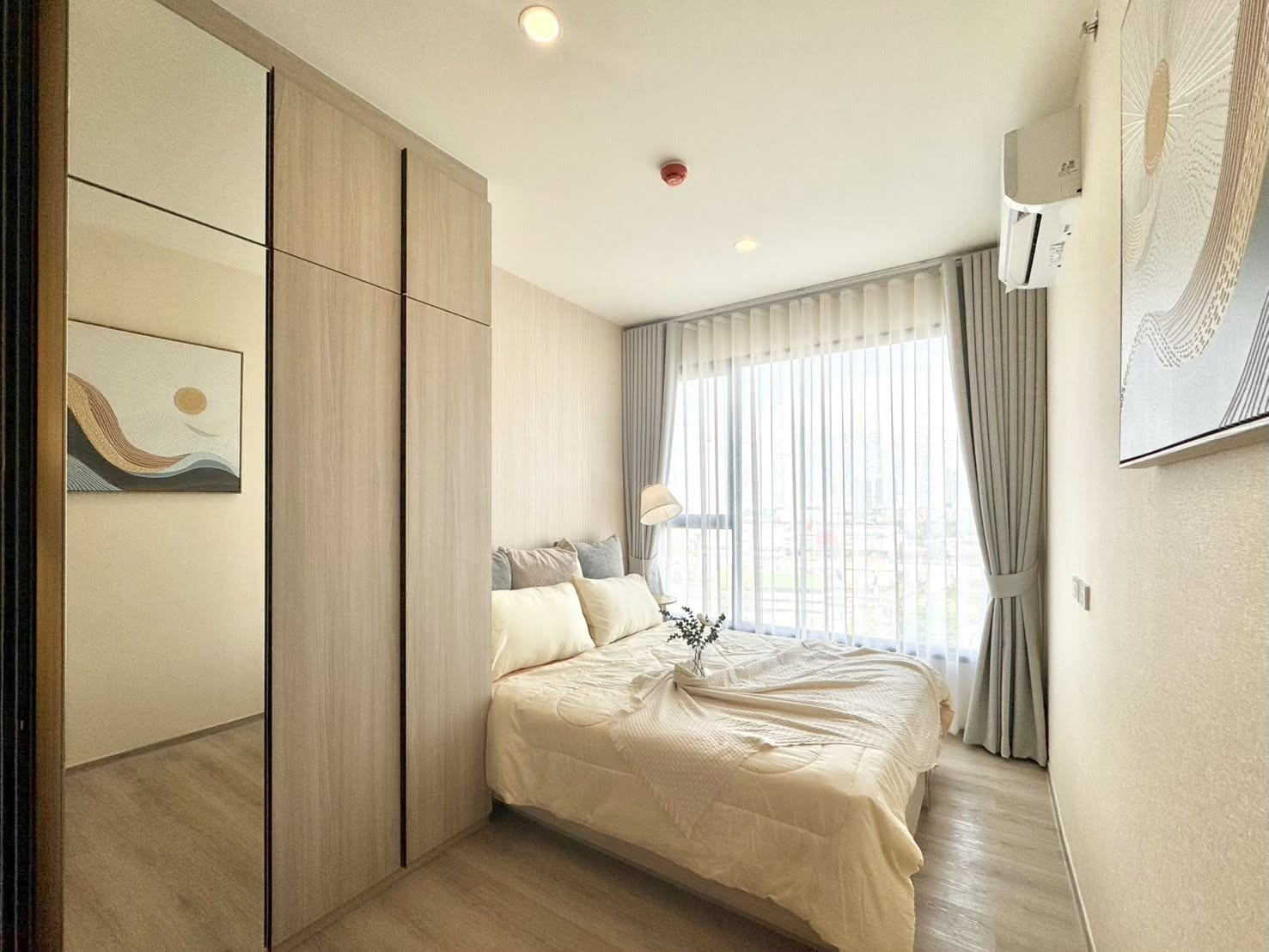 Condo for rent, Origin Place Bangna, next to MRT Yellow Line, Si Iam Station, MK-02 line @livingbkk.