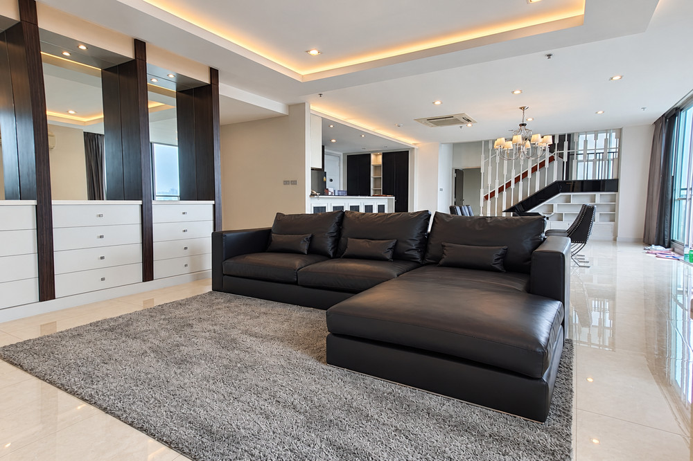 🔥 For Rent Penthouse Duplex !!🔥 The Four Wings Residence, 3 bedroom, 4 bathroom, high floor 25++, city view !! Code C20230600032 furnished, ready to move in📣📣 