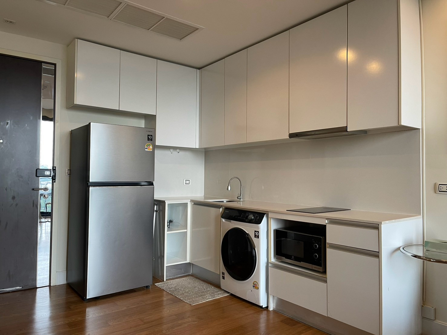 Spacious 2-Bedroom Condo at Equinox Phahol-Vipha | 63 SQ.M | Near BTS Mo Chit and MRT Chatuchak Park | 33K/Month – รูปที่ 4