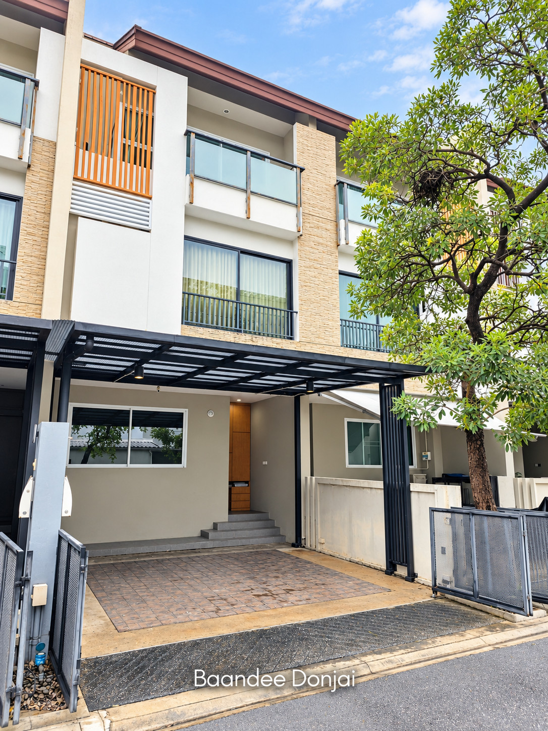 ขายทาวน์โฮม Private Nirvana Life Exclusive (25.5 ตร.ว.) 3นอน4น้ำ ใกล้ Central EastVille