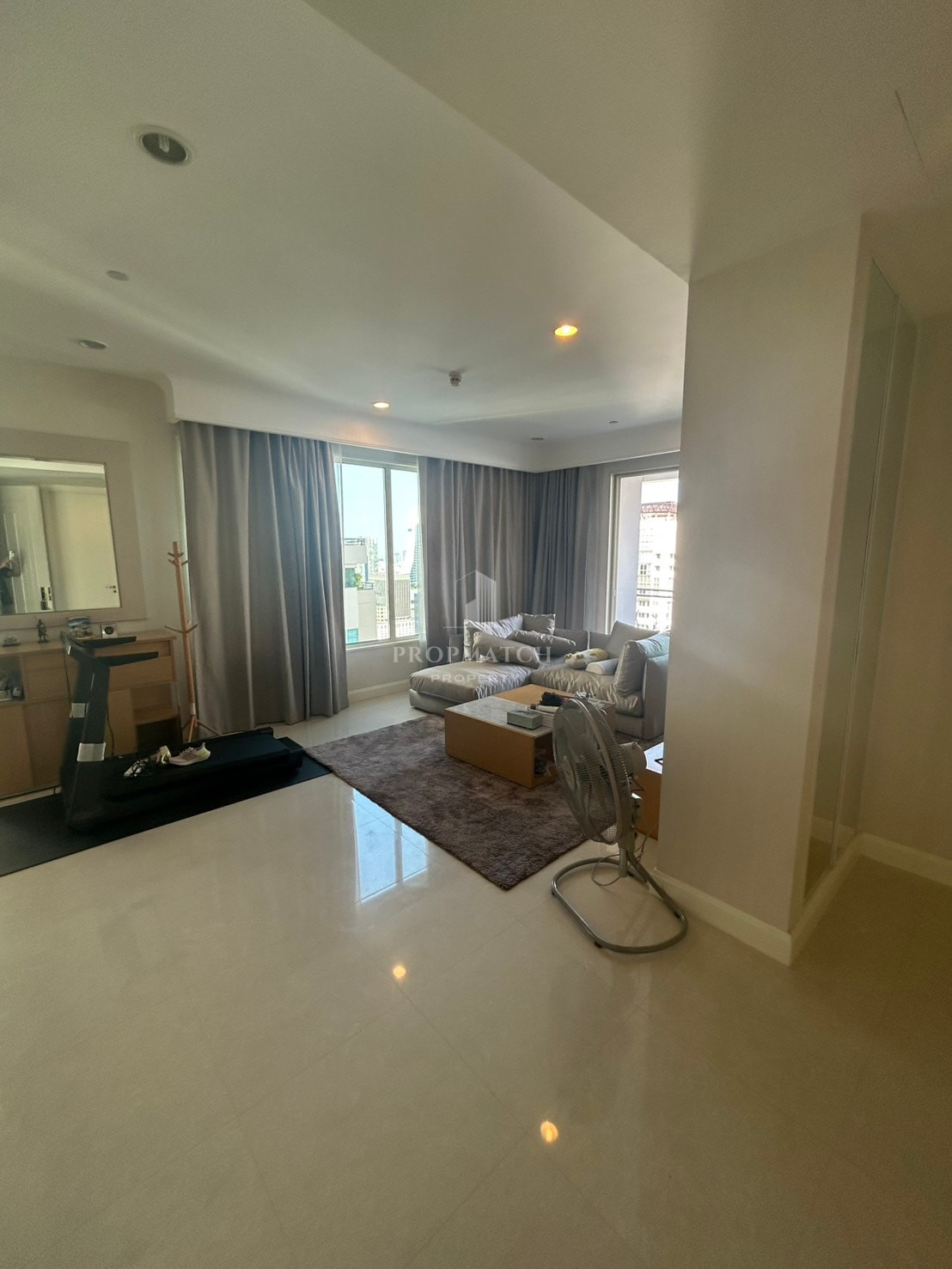 ✨Flash Deal ✨Q Langsuan (2Bed 2Bath 113SQM.) ready to move in! Only 100,000 baht per month Tel.0981315848@propmatch