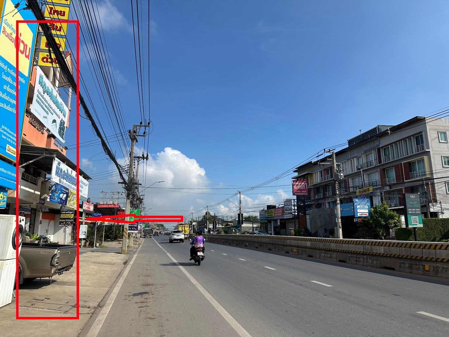 HOT SALE Sap Bank, cheap price, selling a 4-story commercial building, decorated, on Sawai Pracharat Road, Lam Luk Ka Khlong 4. – รูปที่ 2