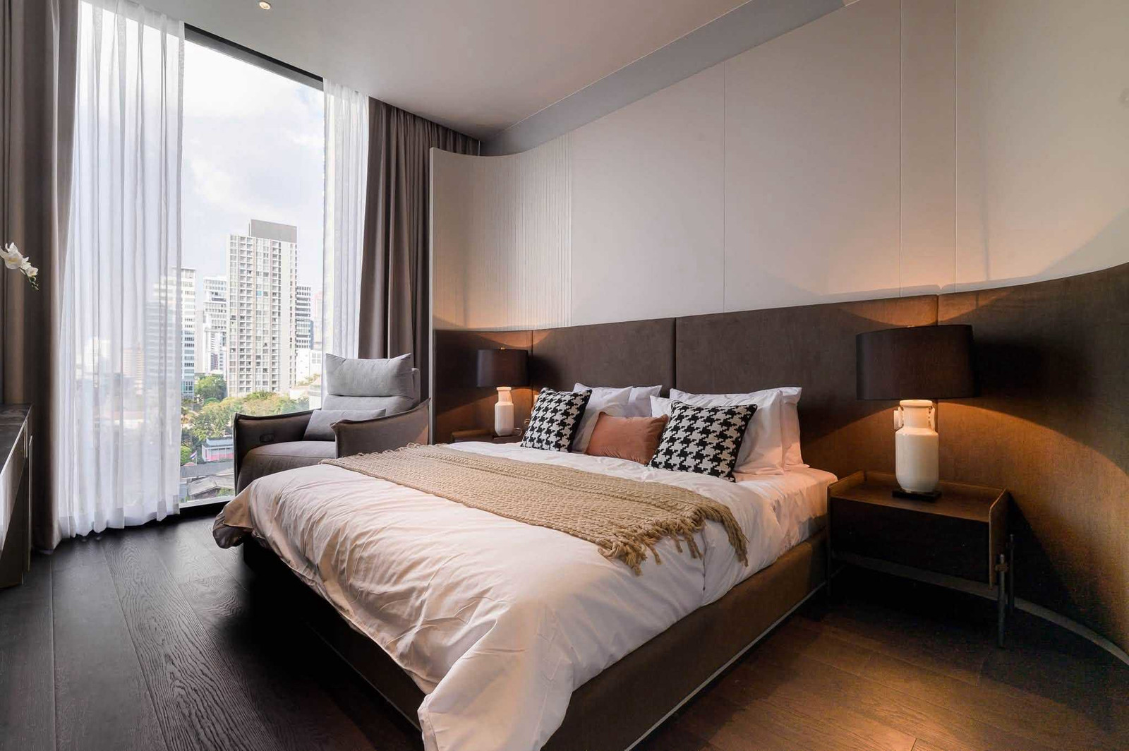 ME2500745 Condo for rent, 2 bedrooms, LAVIQ Sukhumvit 57, room ready to move in, near BTS Thonglor.