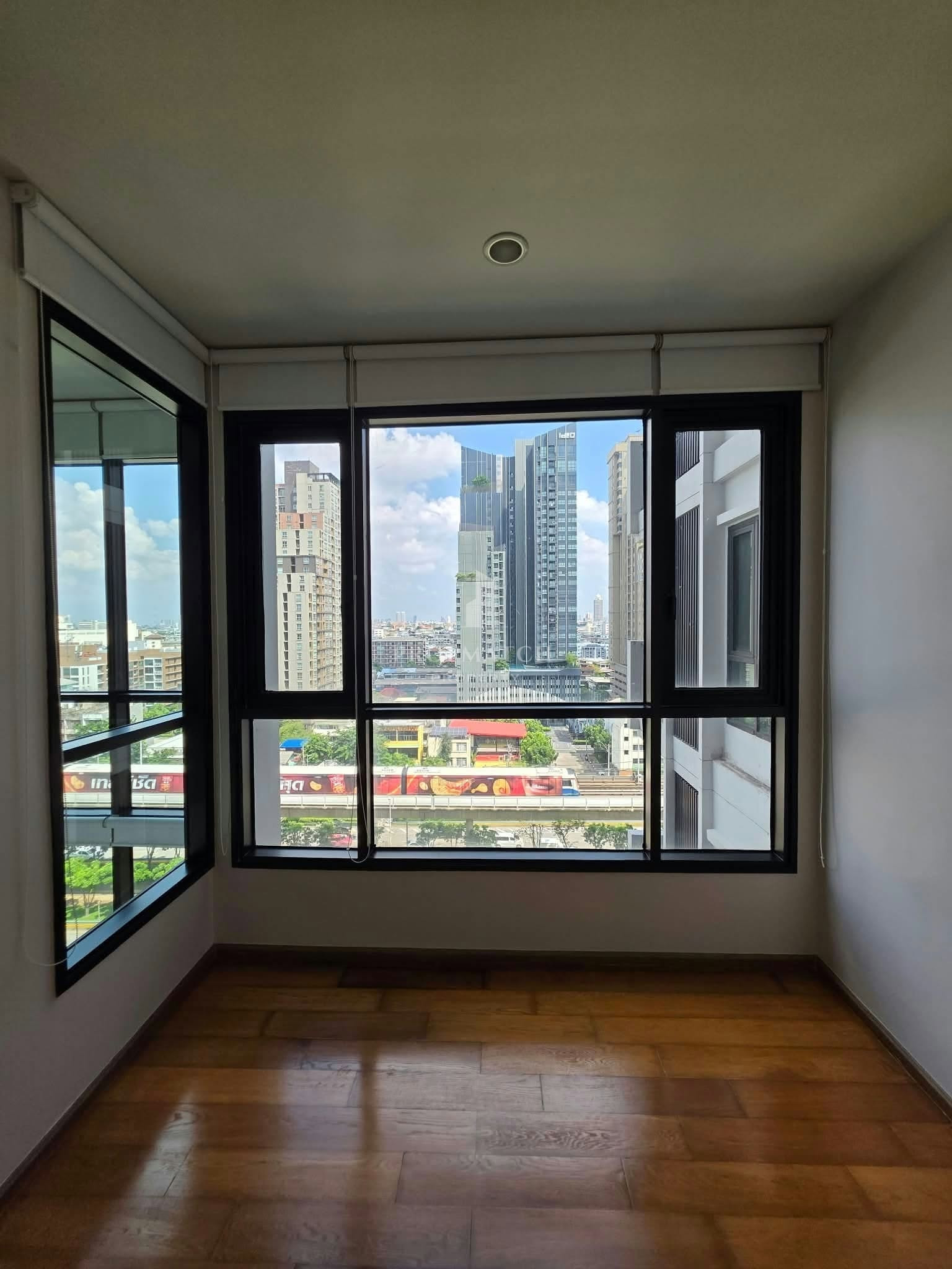 ✨Flash Deal ✨Fuse Sathorn - Taksin ( 2Bed 2Bath 68SQM.) พร้อมอยู่ ! เพียง 7,950,000 บาท Tel.0981315848 @propmatch 