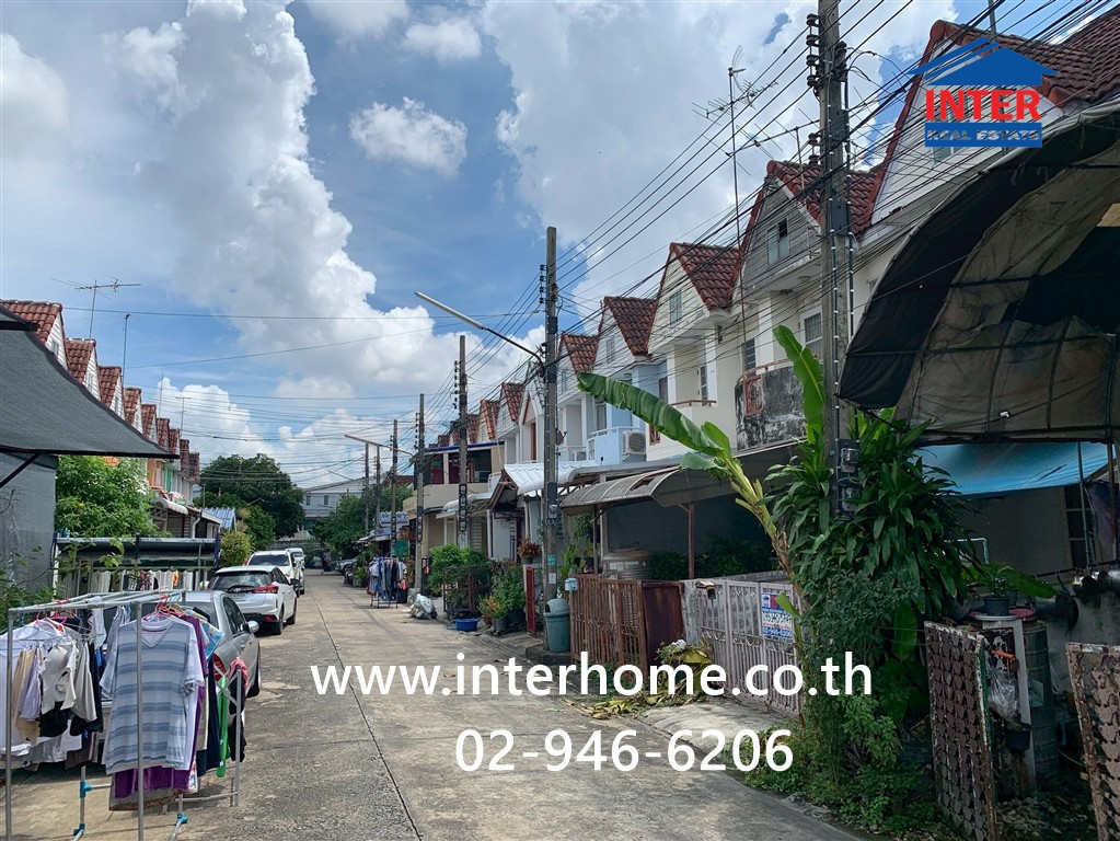 Townhouse, 2 floors, 18 sq m, First Home Village. Near Plearnari Mall Near Watcharaphon Intersection Soi Ruammit Phatthana Ramintra-Watcharaphon Road, Sukhapiban Road, Bang Khen District, Bangkok