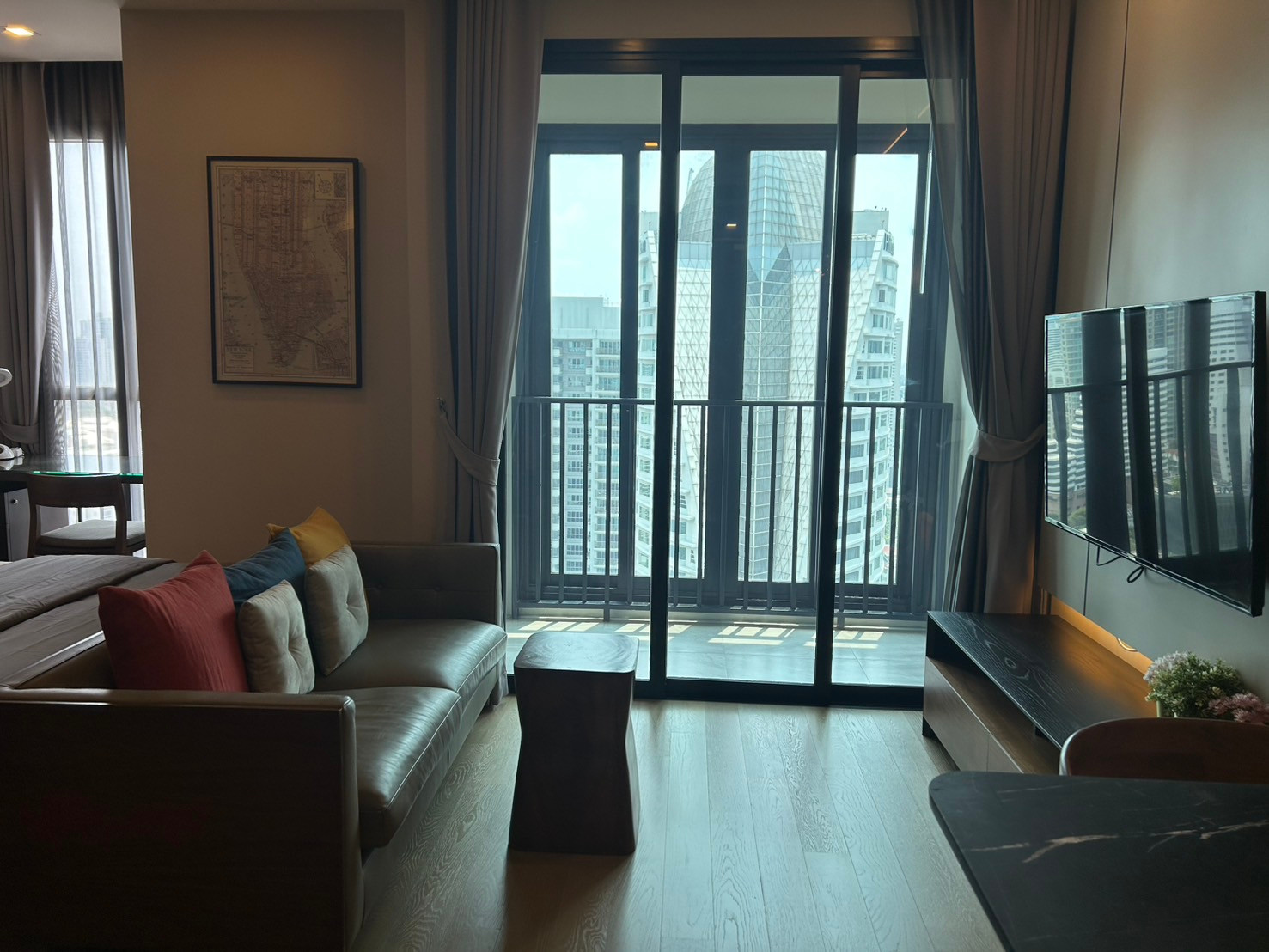 Luxury condo next to MRT Sukhumvit and Terminal 21 for rent with best price!!! Luxury condo next to MRT Sukhumvit and Terminal 21 for rent with best price!!!