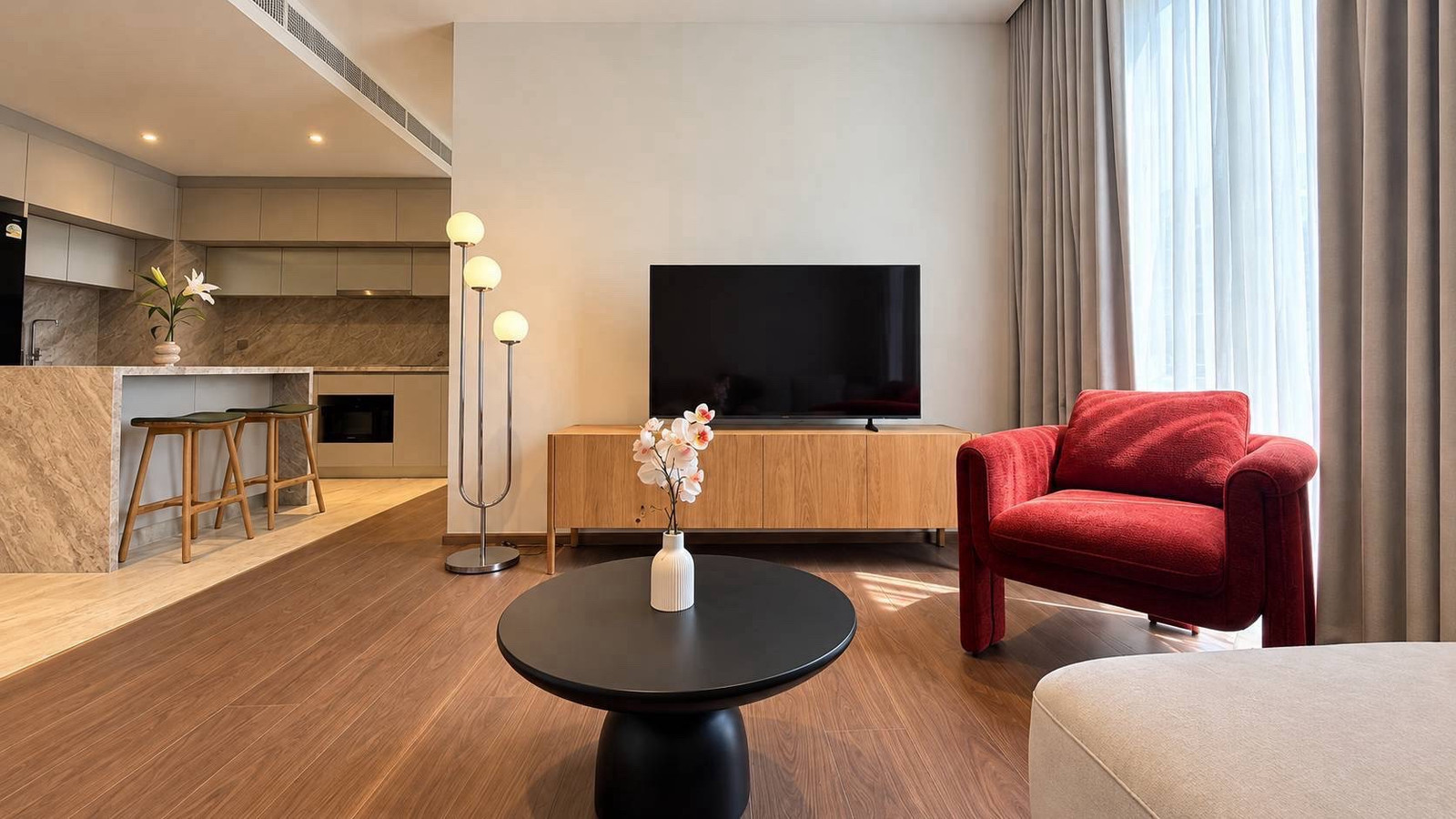 For Rent VIA 61 🐶Pet Friendly🐱 2 Bedrooms | 105 sq.m. | 5th Floor | Luxury Residence Tel./Line 0889797878