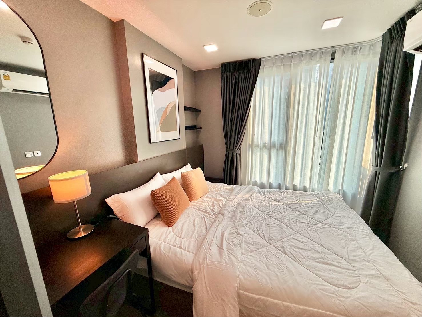 Corner room type, 2 bedrooms, pool view, first building (easy to take the Shuttle Bus) Corner room type, 2 bedrooms, pool view, first building (easy to take the Shuttle Bus)
