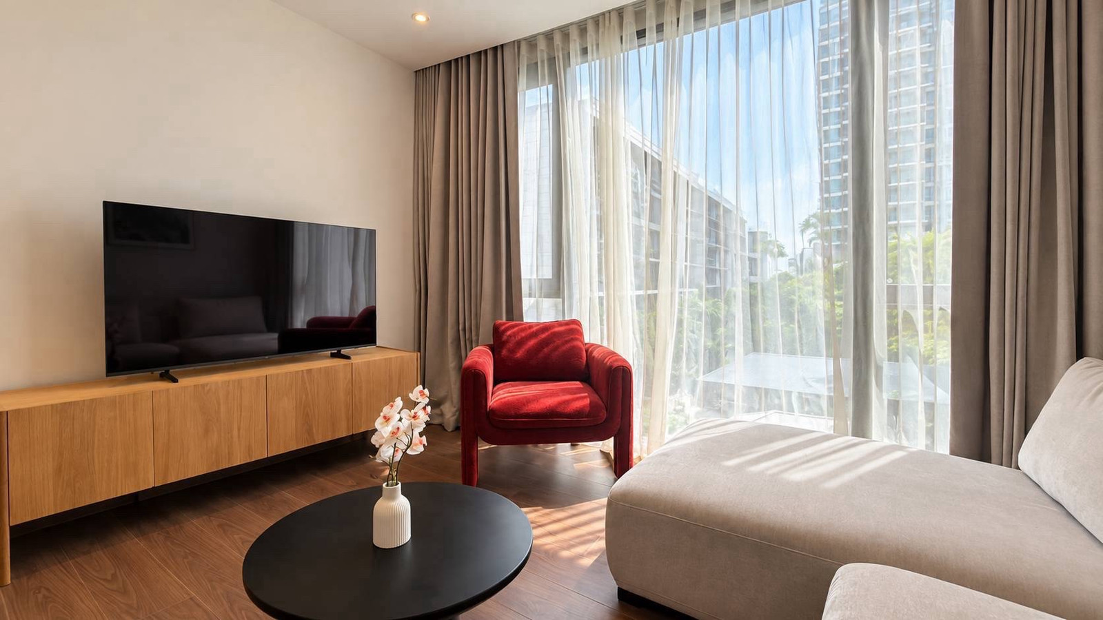 For Rent  VIA 61 🐶Pet Friendly🐱 2 Bedrooms | 105 sq.m. | 5th Floor | Luxury Residence  Tel./Line 0889797878 – รูปที่ 2