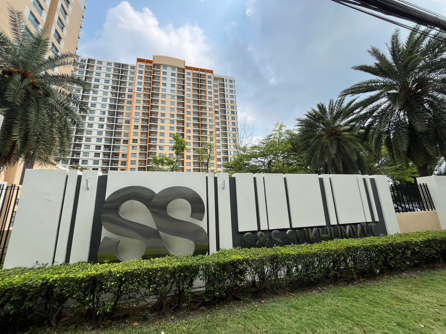 Best price #Sukhumvit101 ||🚝 Walking to 𝘽𝙏𝙎 Punnawithi || ✨Big room, prime location, 𝟯𝟲 sq m || Walking to 𝙏𝙧𝙪𝙚 𝘿𝙞𝙜𝙞𝙩𝙖𝙡 𝙋𝙖𝙧𝙠 || 💵 Installments 𝟴,𝙭𝙭𝙭 only || 🛍️ Fully furnished, ready to move in.