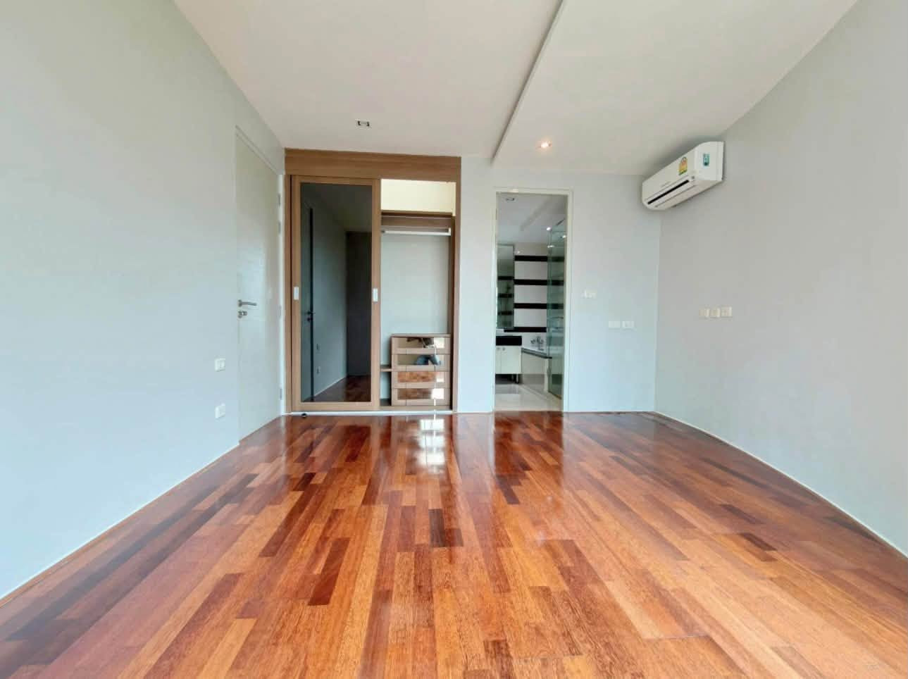 Condo for sale: Beverly 33 Condo Low Rise, corner room, newly renovated, unblocked view. – รูปที่ 3