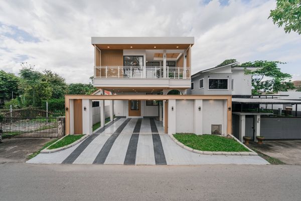 พูลวิลล่าหรูเชียงใหม่ โซนบ้านวังตาล สไตล์ Minimal Modern Luxury เรียบหรู สงบ เป็นส่วนตัว พร้อมเข้าอยู่