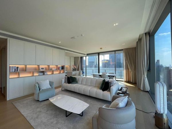 💰 ราคาดีที่สุดในตึก The Strand Thonglor 3 Bed 3 Bath 185 sqm 320,000 ติดต่อ 0968623850 💰