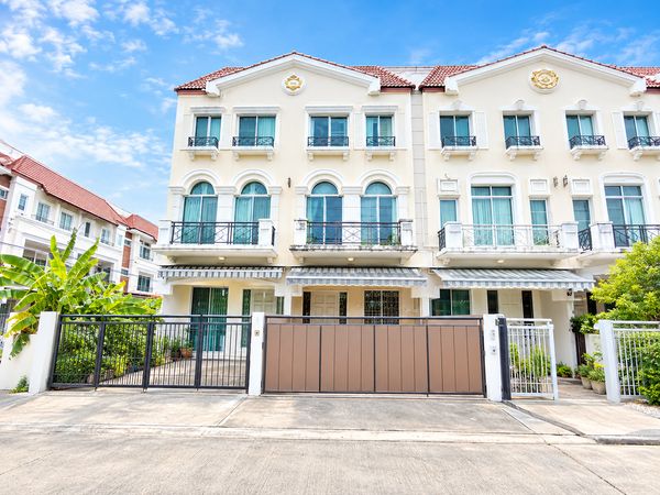 บ้านกลางเมือง สวิสทาวน์ เกษตร-นวมินทร์ ใกล้ถนนประเสริฐมนูกิจ 500 ม. เดินทางง่าย เข้า-ออกได้หลายเส้นทาง ราคาลดได้อีกเยอะ!!!