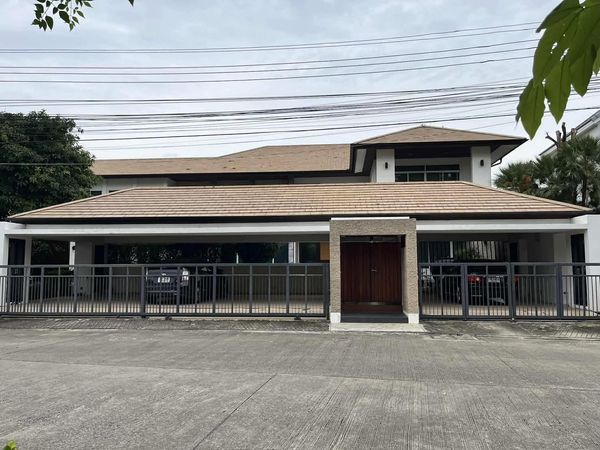 259.3ตรว 5นอน6น้ำ บ้านเดี่ยว 2 ชั้น ไพรเวท เนอวาน่า ลาดพร้าว