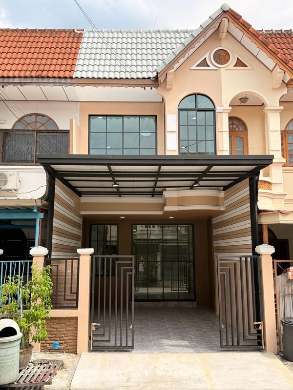 🏡✨ ขายทาวน์เฮ้าส์ หมู่บ้านเสนาวิลล่า 3 ซอย 8 | 3 ห้องนอน เพียง 2.19 ล้านบาท ฟรีค่าโอน!